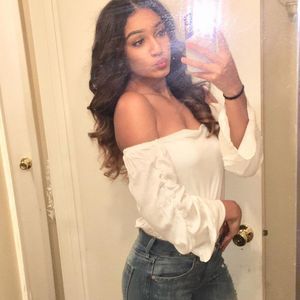 Meet your Posher, Jasmine